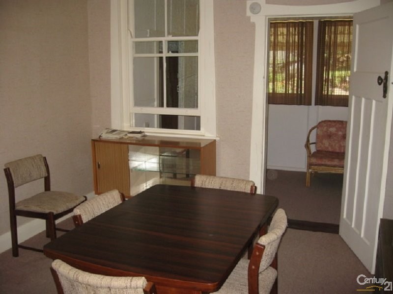 36 Gap Street, Parkes NSW 2870