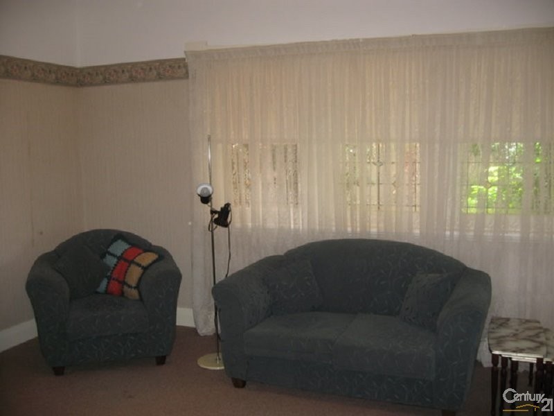 36 Gap Street, Parkes NSW 2870