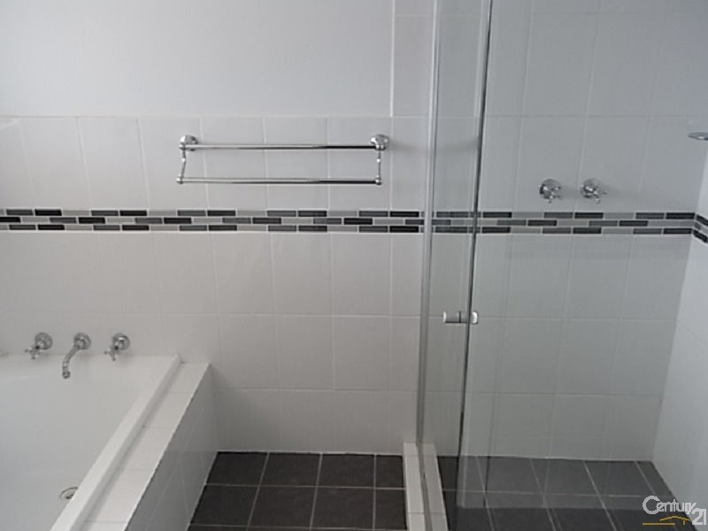 34 Brolgan Road, Parkes NSW 2870