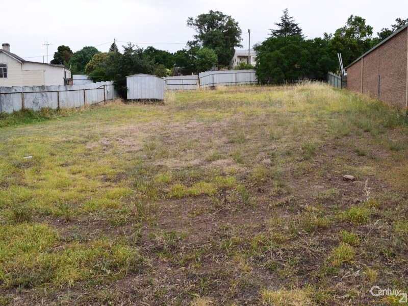 115 Clarinda Street, Parkes NSW 2870
