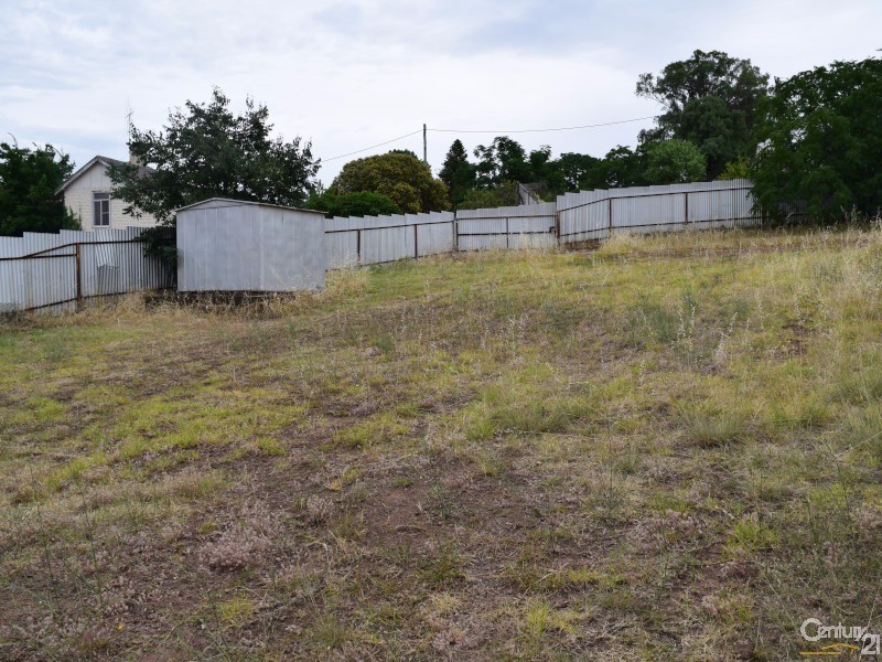 115 Clarinda Street, Parkes NSW 2870