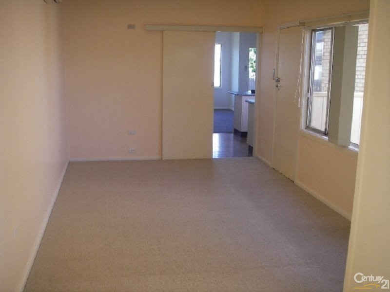 4/22 Grenfell Street, Parkes NSW 2870
