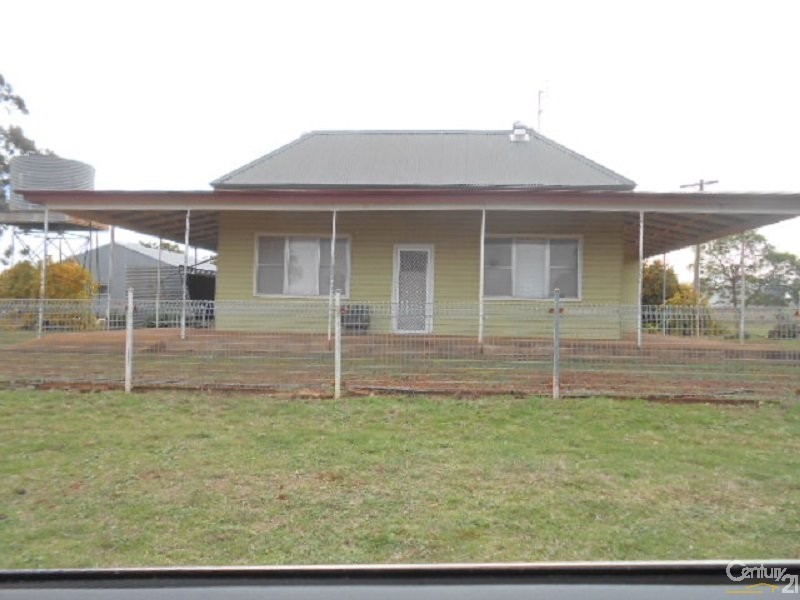 310 Wyatts Lane, Parkes NSW 2870