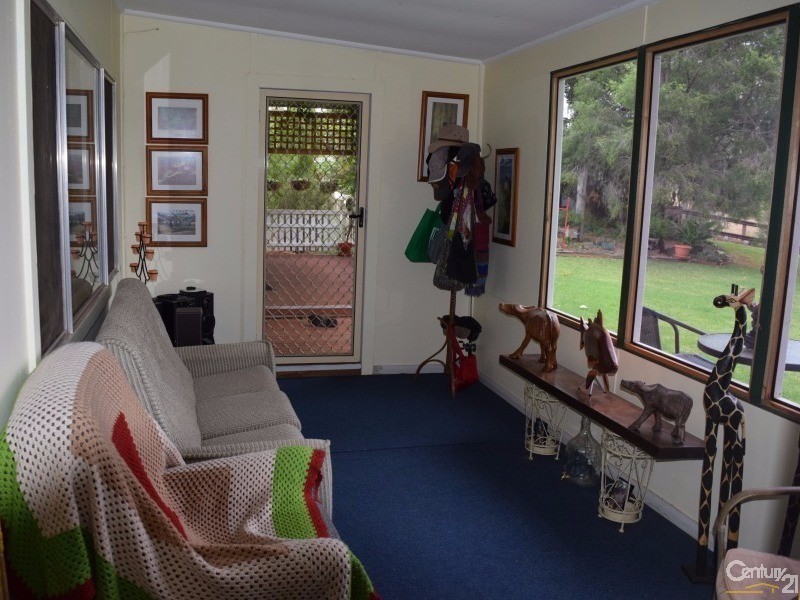 26  Tanks Road, Parkes NSW 2870