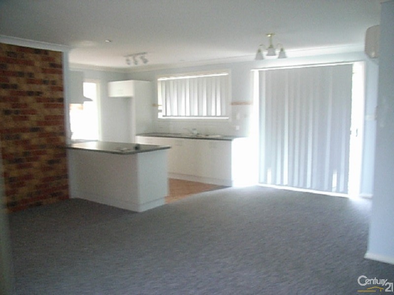 2/119 Victoria Street, Parkes NSW 2870