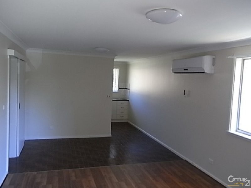 2/28 Middleton Street, Parkes NSW 2870