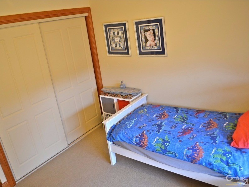 20 Coronation Avenue, Parkes NSW 2870