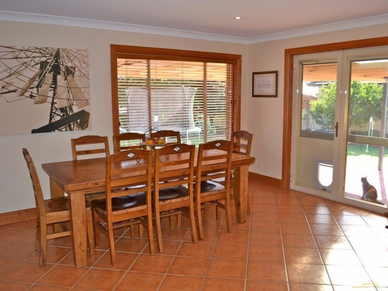 20 Coronation Avenue, Parkes NSW 2870