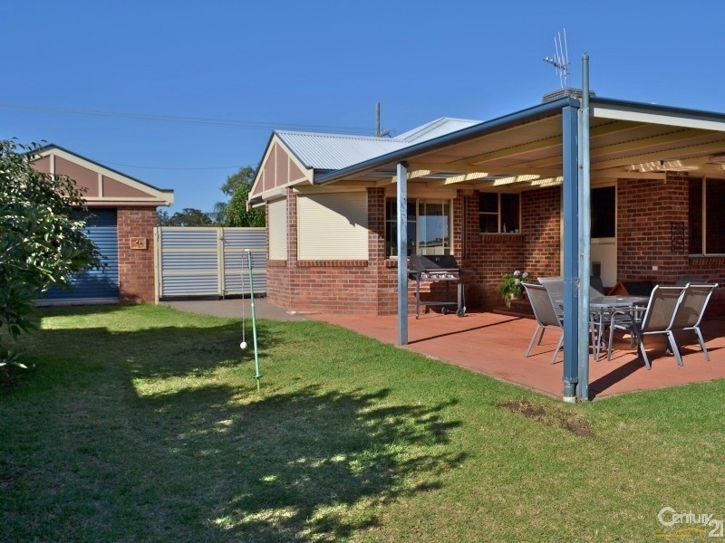 20 Coronation Avenue, Parkes NSW 2870