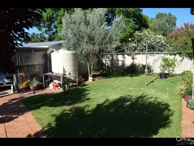 57 Bushman Street, Parkes NSW 2870