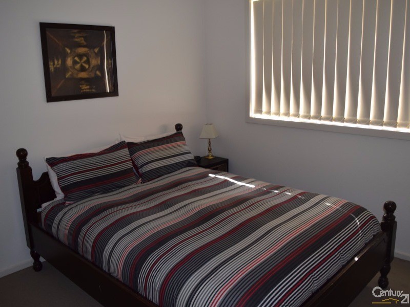 4  Clancy Place, Parkes NSW 2870