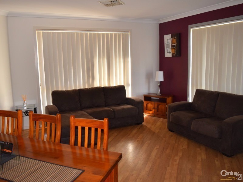 4  Clancy Place, Parkes NSW 2870