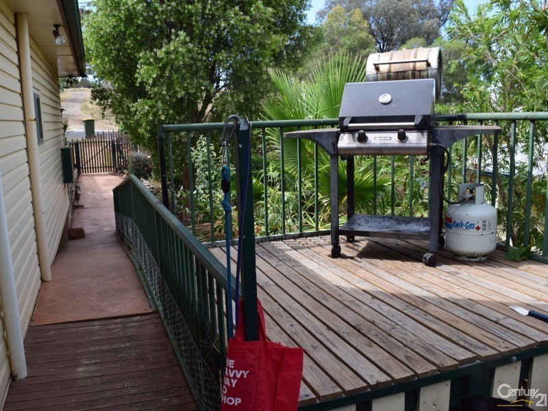 47 Rose Street, Parkes NSW 2870