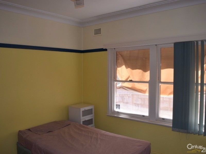 28 Wentworth Street, Parkes NSW 2870