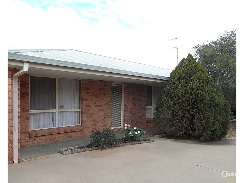 3/22 Barton Street, Parkes NSW 2870