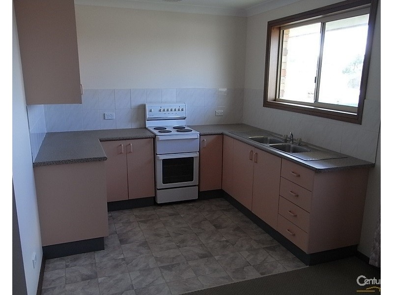 3/22 Barton Street, Parkes NSW 2870