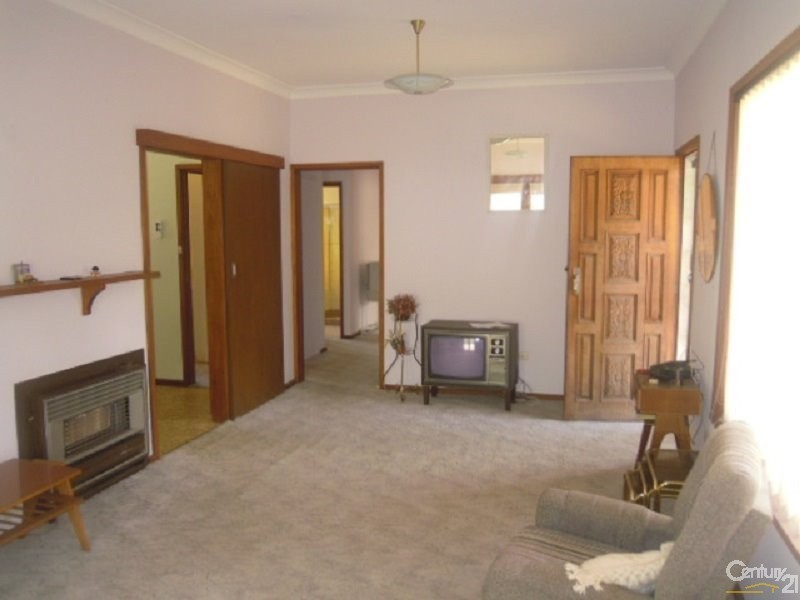 26 Russell Street, Parkes NSW 2870