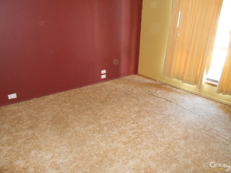 43 Forbes Road, Parkes NSW 2870