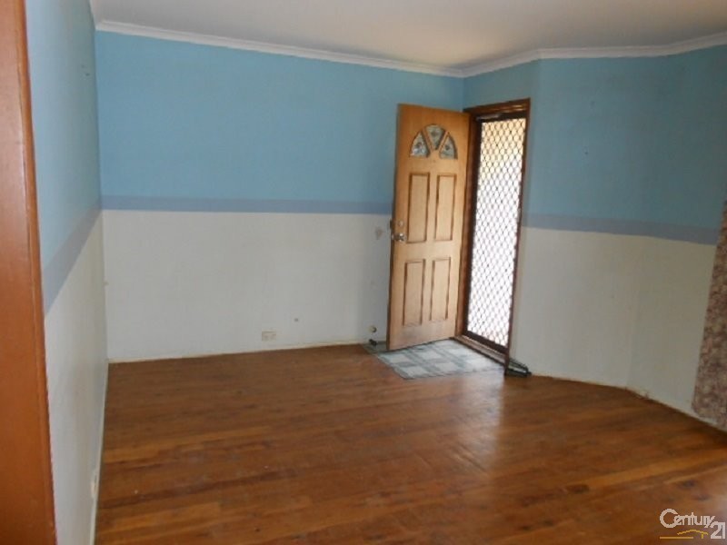 43 Forbes Road, Parkes NSW 2870