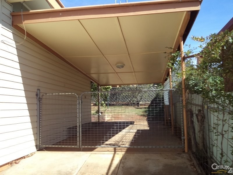 26 Lorking Street, Parkes NSW 2870