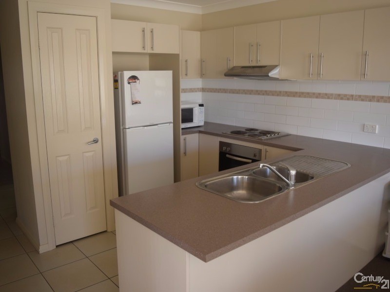 4/80  Close Street, Parkes NSW 2870