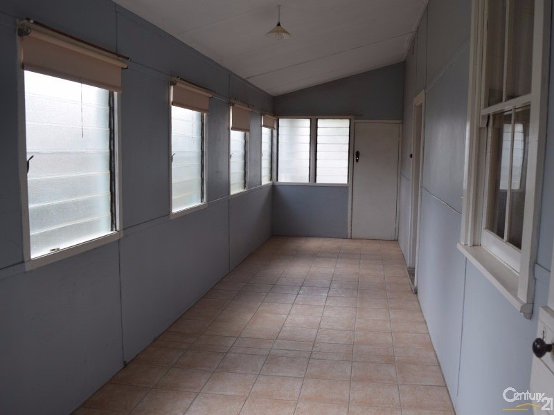 13 Grenfell Street, Parkes NSW 2870