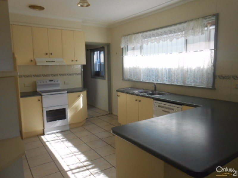 10 Moor Street, Parkes NSW 2870