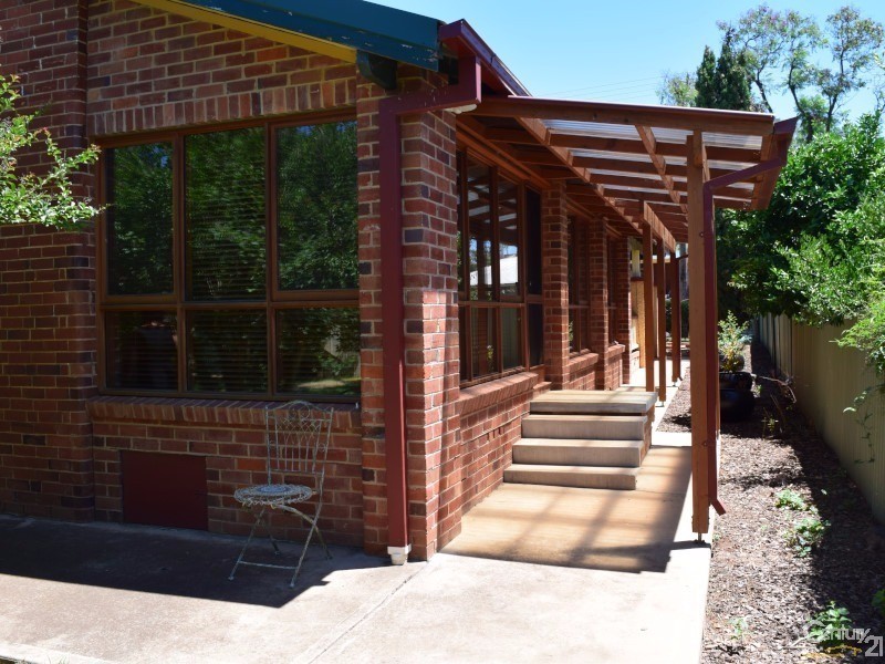 31  Elizabeth Street, Parkes NSW 2870