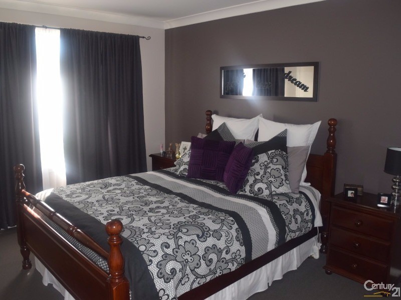 11a Barton Street, Parkes NSW 2870