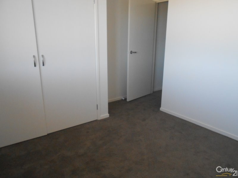 4 Willow Place, Parkes NSW 2870