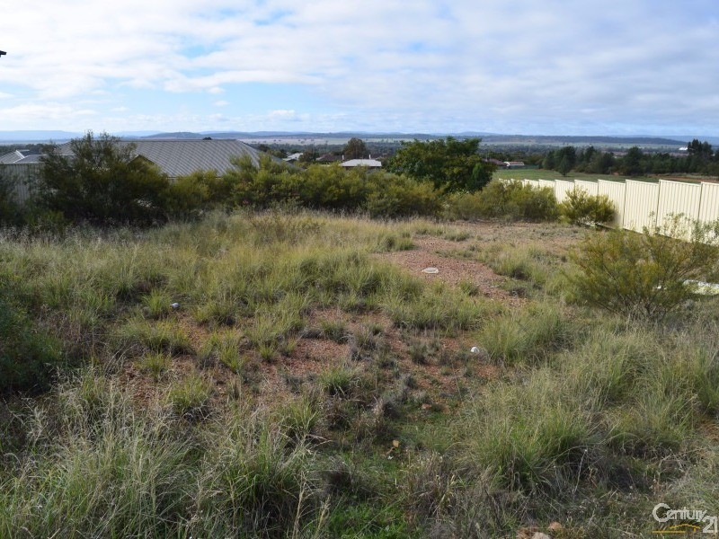 13 Vaucluse Place, Parkes NSW 2870