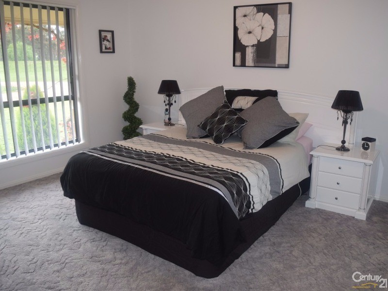 9931A Renshaw McGirr Way, Parkes NSW 2870