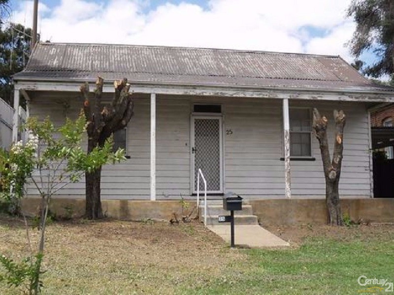 25 Hill Street, Parkes NSW 2870