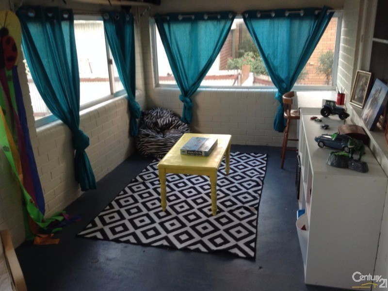 83 Victoria Street, Parkes NSW 2870