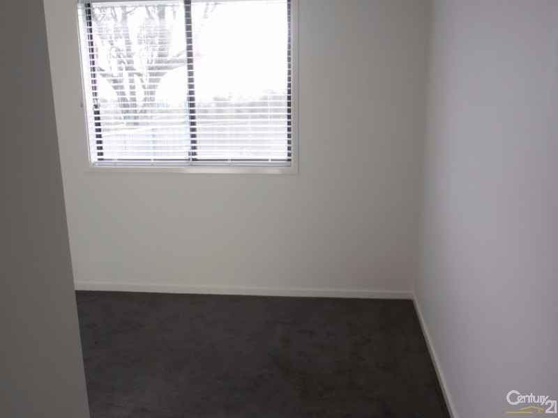 25 Rosewood Ave, Parkes NSW 2870