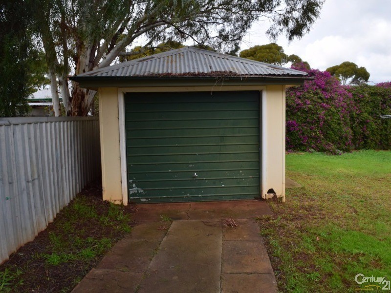 1 Gallop Avenue, Parkes NSW 2870