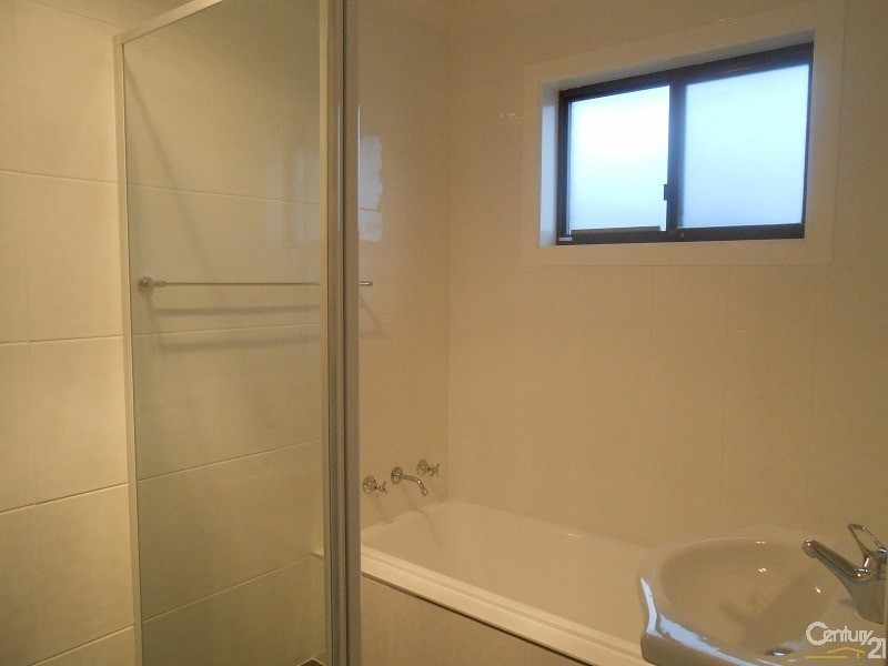 22 Brolgan Road, Parkes NSW 2870