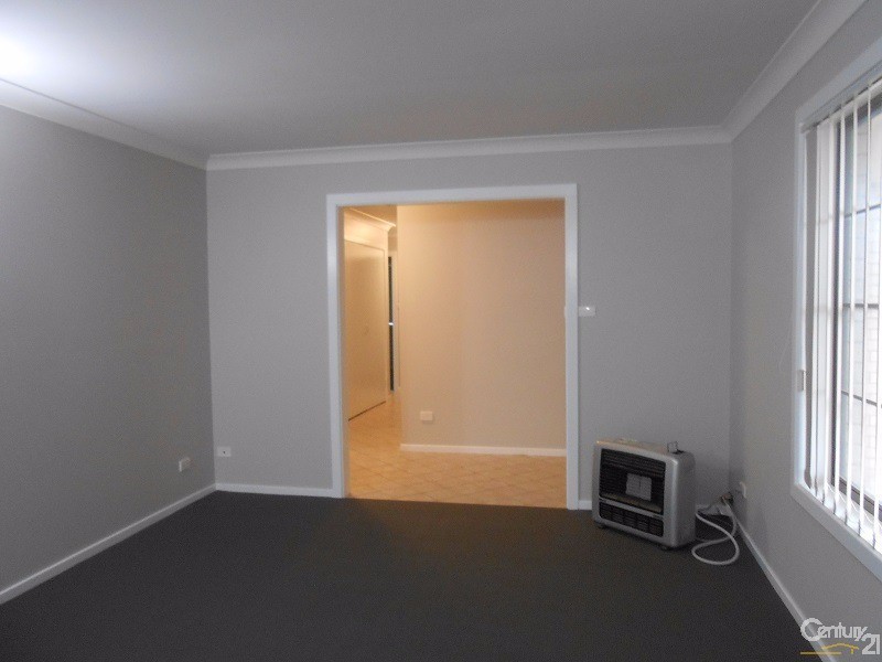 22 Brolgan Road, Parkes NSW 2870