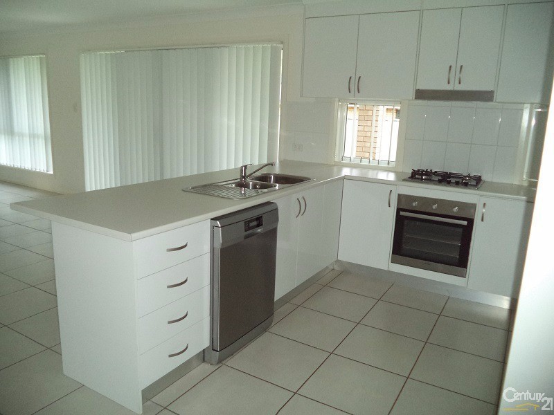 12 Warragrah Place, Parkes NSW 2870