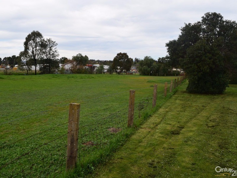 Victor Park Fahey Road, Parkes NSW 2870