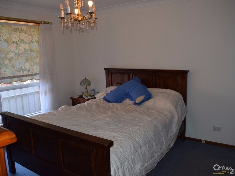 23 Bowditch Crescent, Parkes NSW 2870