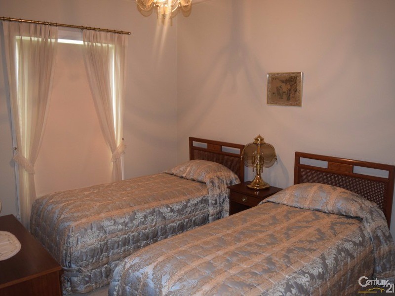 44 Jones Street, Parkes NSW 2870