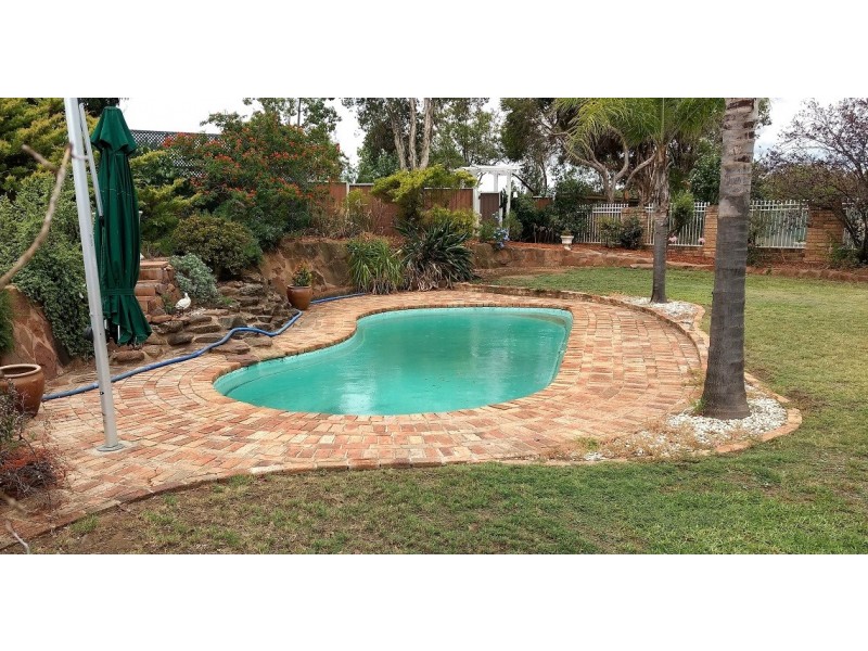 44 Jones Street, Parkes NSW 2870