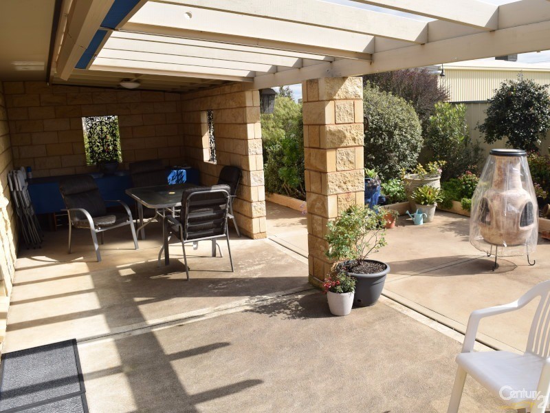 18  Vaucluse Place, Parkes NSW 2870