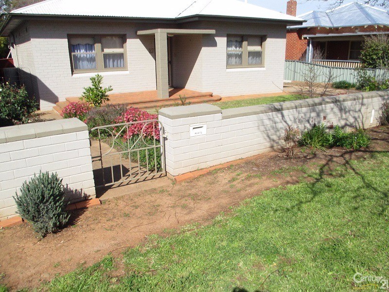 27 Mitchell Street, Parkes NSW 2870