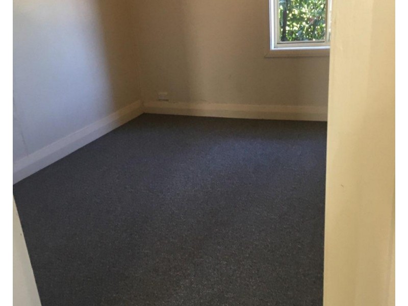 116 Currajong St, Parkes NSW 2870