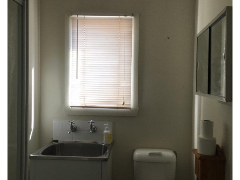 116 Currajong St, Parkes NSW 2870