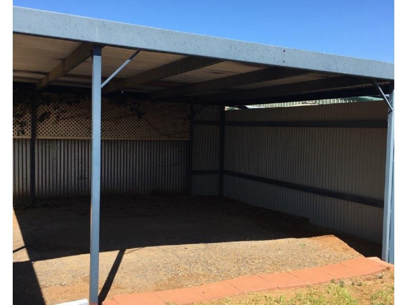 116 Currajong St, Parkes NSW 2870