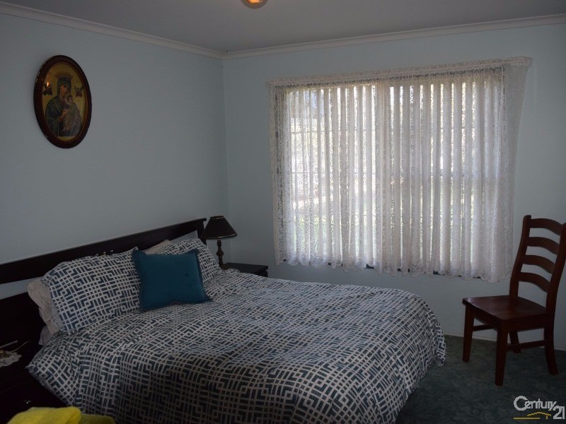 260  Nash Street, Parkes NSW 2870