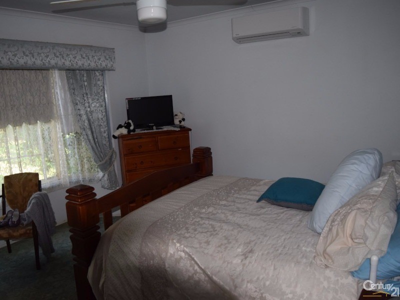 260  Nash Street, Parkes NSW 2870